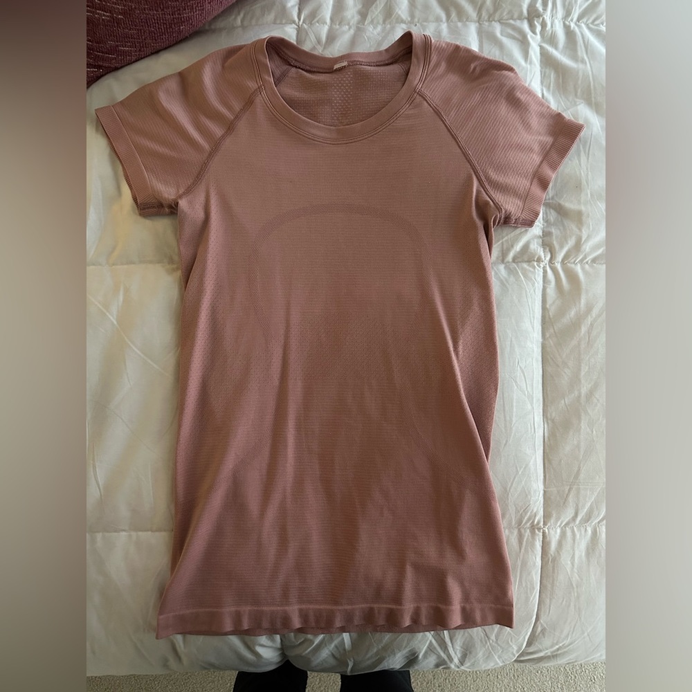 short sleeve swiftly tech
